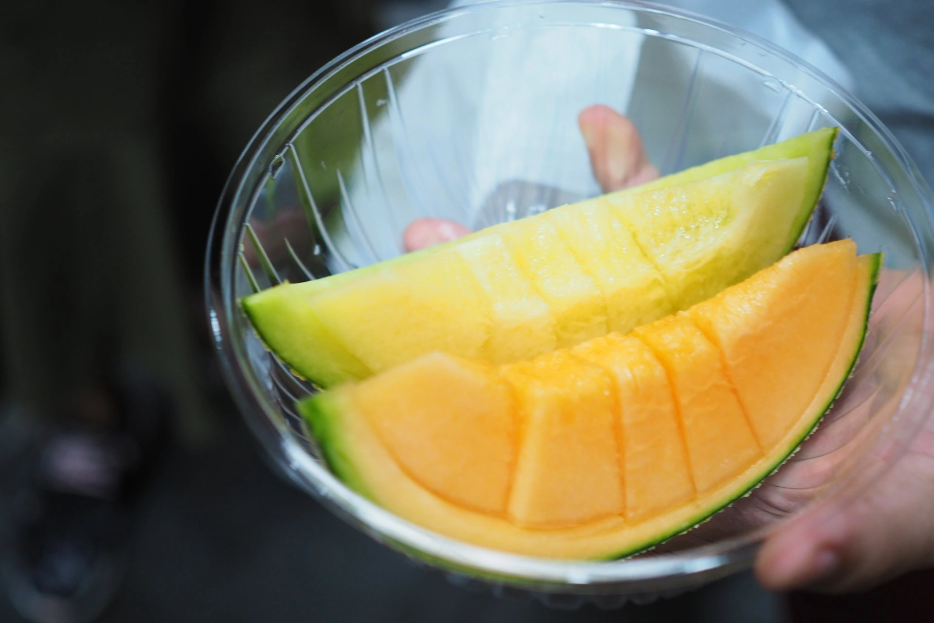Aprendiendo a cortar el melón 5 01 MELON CORTADO unsplash